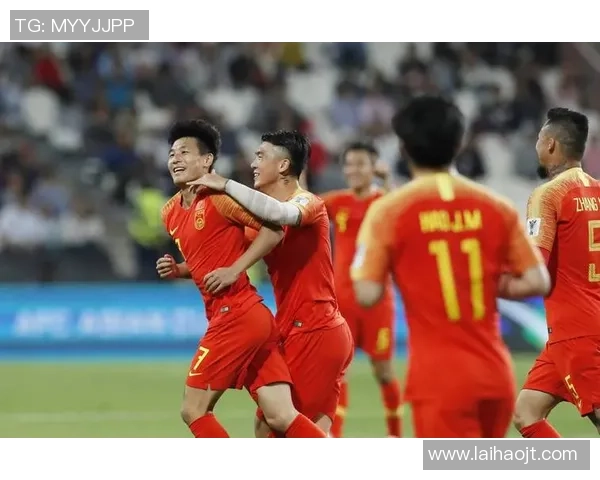 因伤打封闭针坚持比赛的足球明星与背后励志故事揭秘