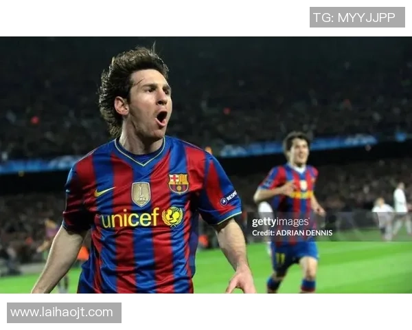 足球巨星与经典球衣背后的荣耀与时代记忆